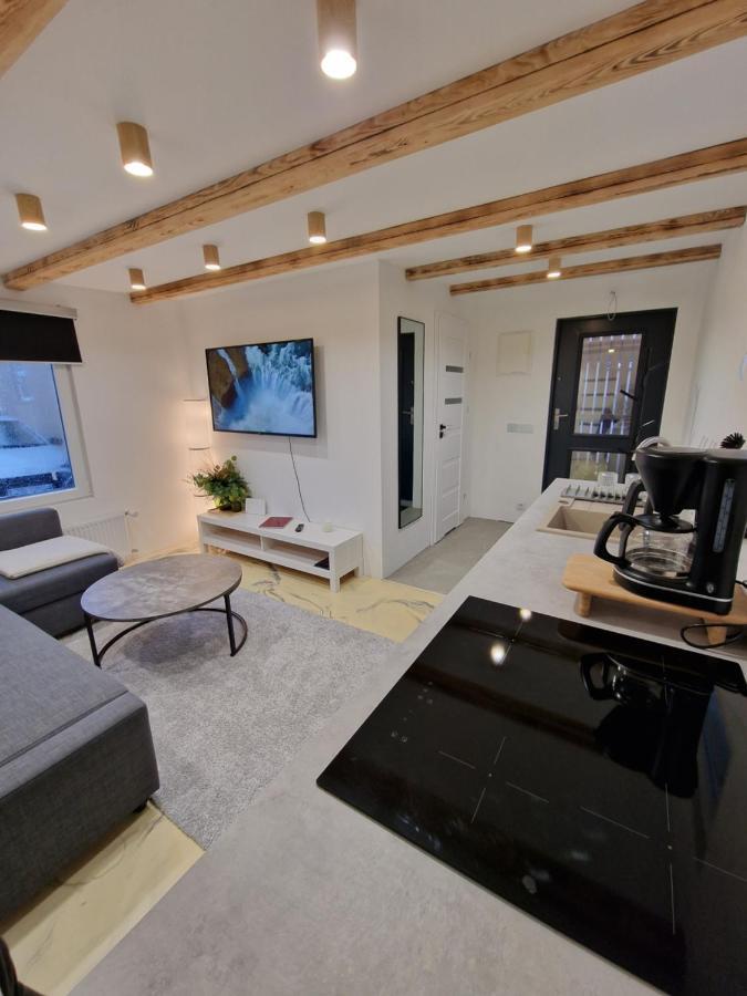 Grindavík R&J Guesthouse Apartment المظهر الخارجي الصورة