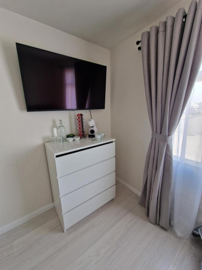 Grindavík R&J Guesthouse Apartment المظهر الخارجي الصورة